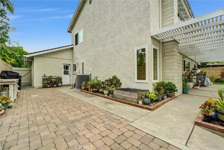 19410 Shelford, Cerritos, California 90703