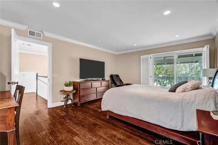 19410 Shelford, Cerritos, California 90703