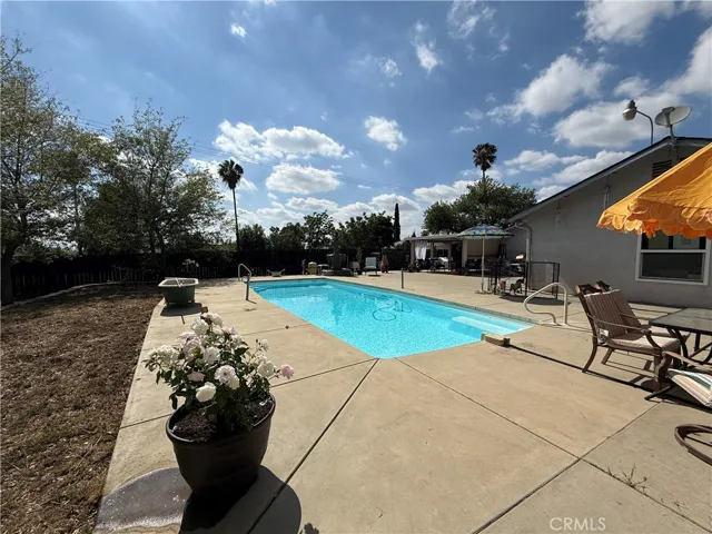 pool