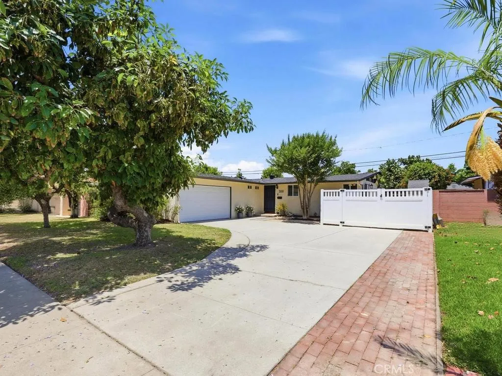 Long driveway and RV Gated Access