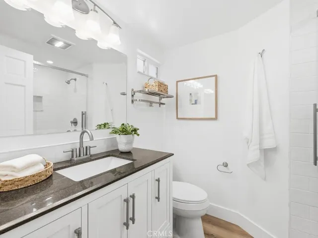 Hall Bath with step in shower
