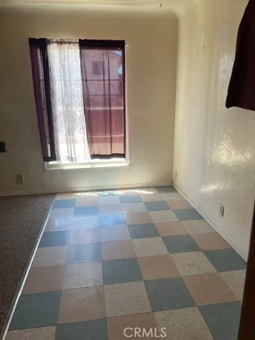 House 2 dining area