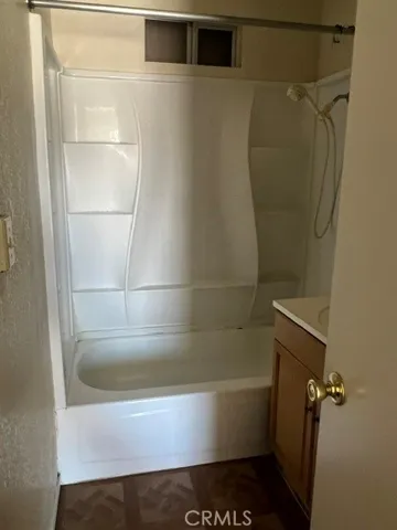 House 1 A bathroom