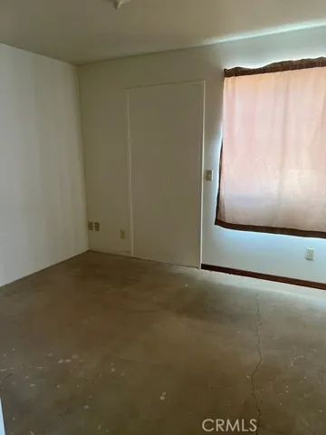 House 1B living area