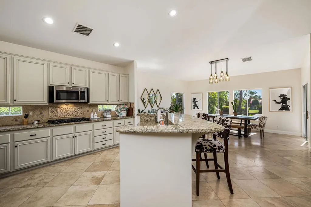 24-web-or-mls-CCCouer_OPMG_0526_024