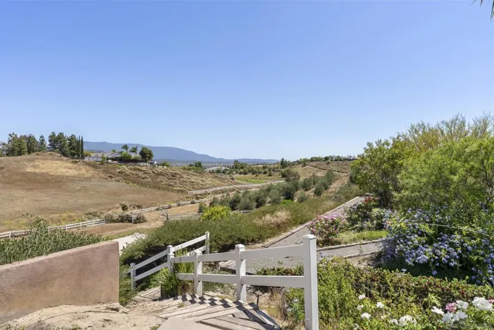 41455 Via Del Monte, Temecula, California 92592