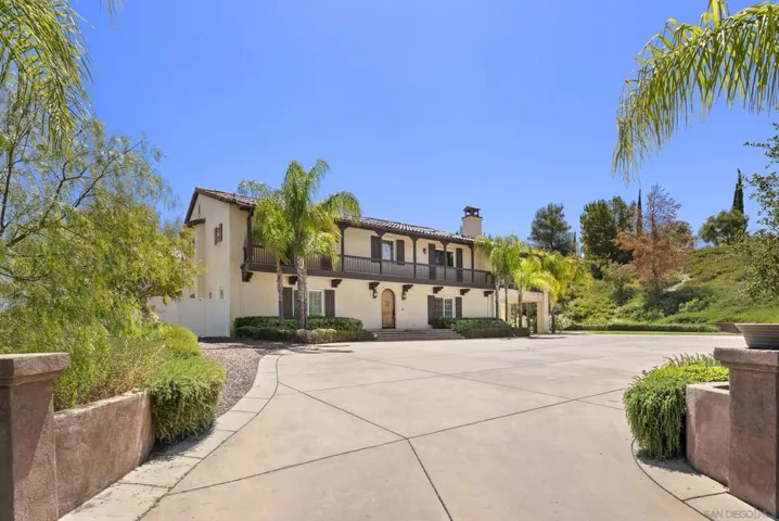 41455 Via Del Monte, Temecula, California 92592