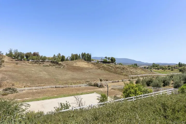 41455 Via Del Monte, Temecula, California 92592