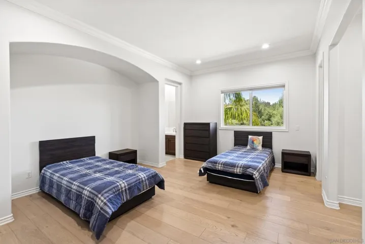 41455 Via Del Monte, Temecula, California 92592