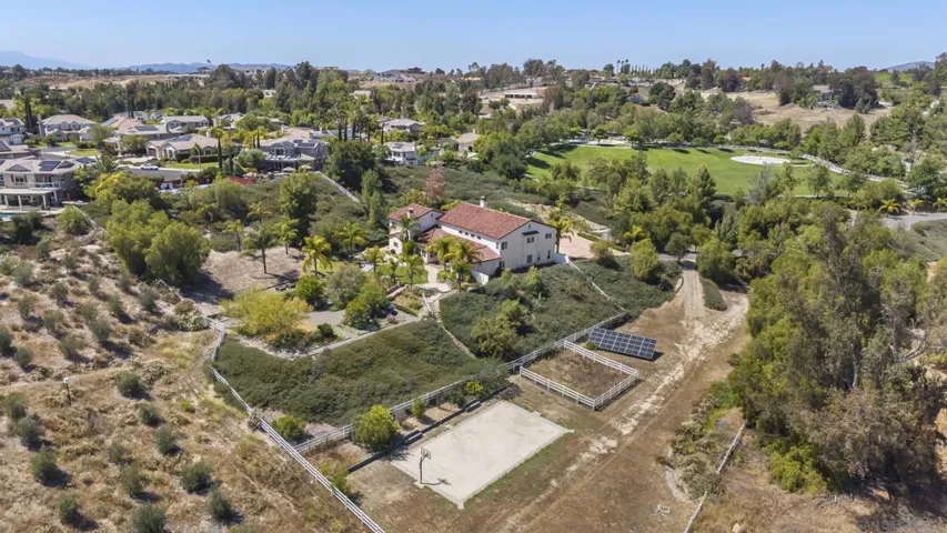 41455 Via Del Monte, Temecula, California 92592