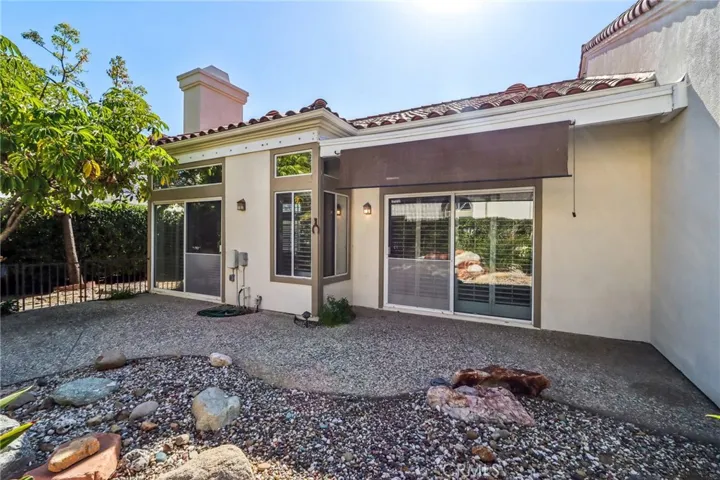 16 Calle Maria, Rancho Santa Margarita, California 92688