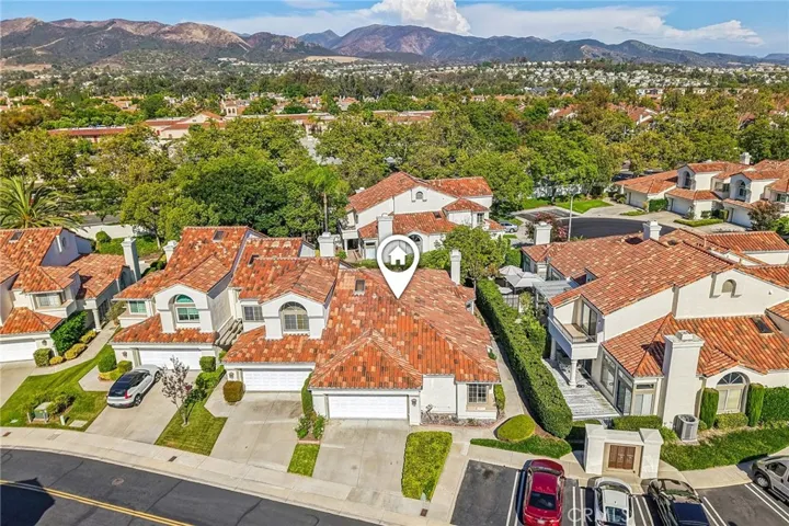 16 Calle Maria, Rancho Santa Margarita, California 92688