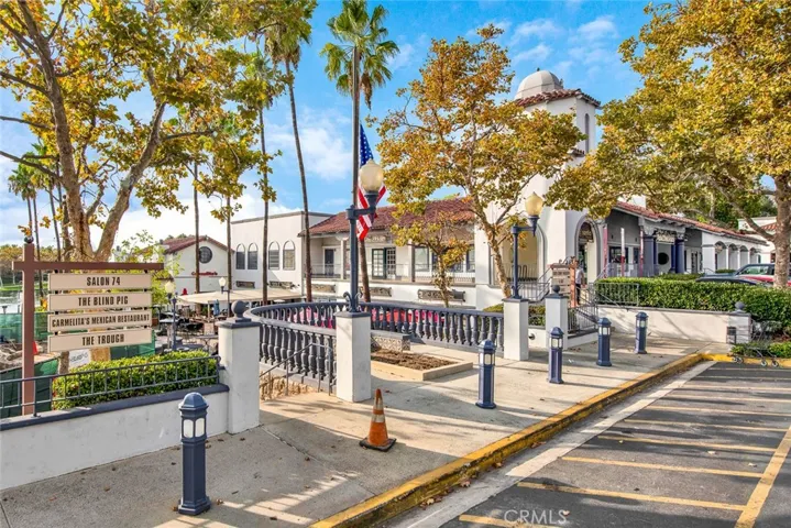 16 Calle Maria, Rancho Santa Margarita, California 92688
