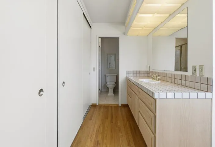 10730 La Roda Drive, Cupertino, California 95014