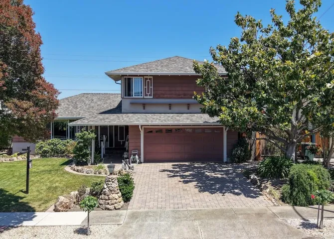 10730 La Roda Drive, Cupertino, California 95014