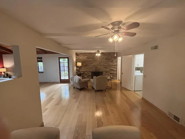 10730 La Roda Drive, Cupertino, California 95014