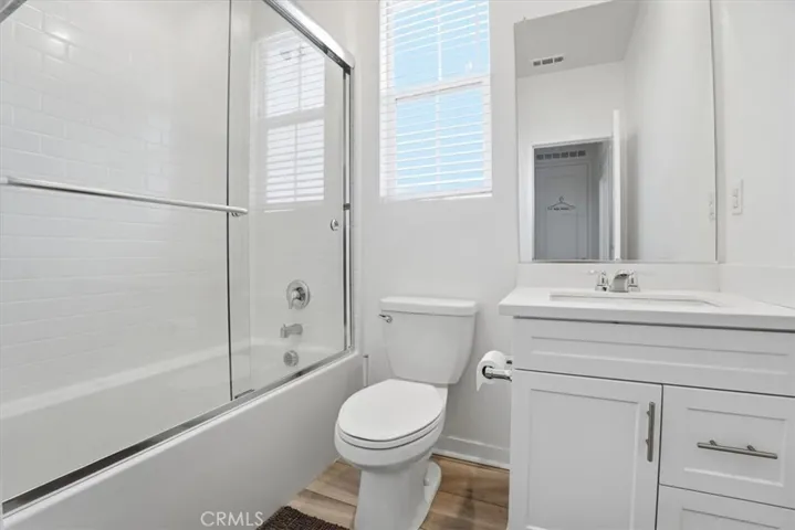 Full Bath