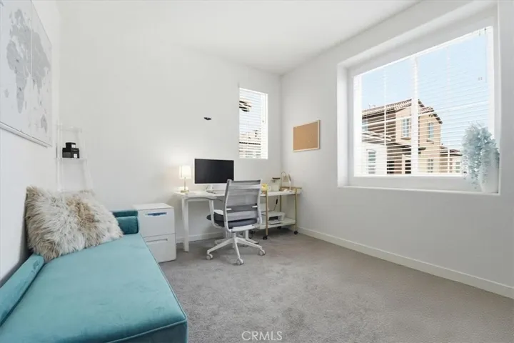 Guest Bedroom / Office