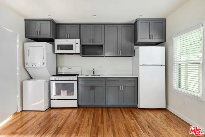 Guest Unit Great Room and Kitc
