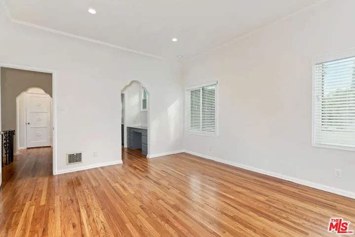 Upstairs 2nd Bedroom