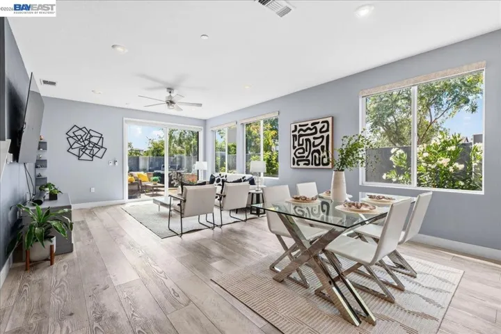 Dining/Living Room