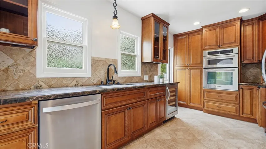 3625 Cerritos Ave, Long Beach, California 90807