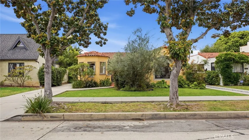3625 Cerritos Ave, Long Beach, California 90807