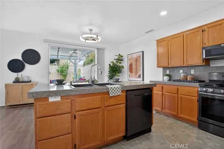 2749 Ophelia Court, Simi Valley, California 93063