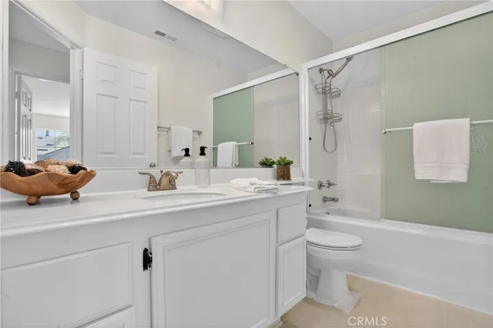 2749 Ophelia Court, Simi Valley, California 93063