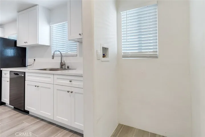 Washer/Dryer Hook-Up in Main House