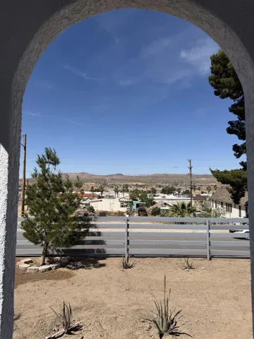 232 E Fredricks Street, Barstow, California 92311