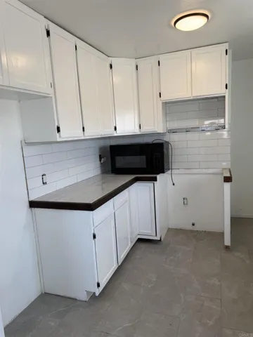 232 E Fredricks Street, Barstow, California 92311