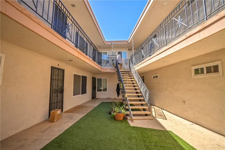 202 N Calle Seville, San Clemente, California 92672