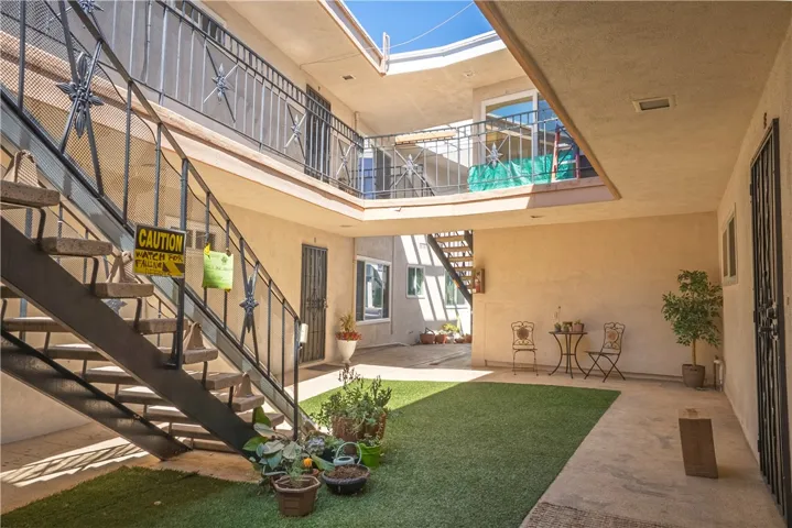 202 N Calle Seville, San Clemente, California 92672