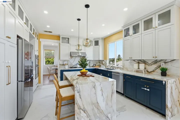 857 Bridgeway Cir, El Sobrante, California 94803