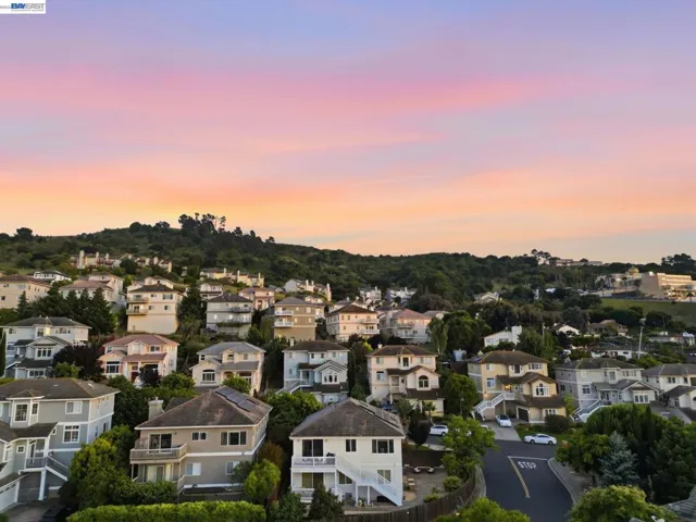 857 Bridgeway Cir, El Sobrante, California 94803