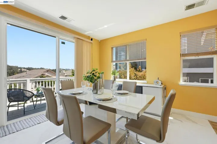 857 Bridgeway Cir, El Sobrante, California 94803