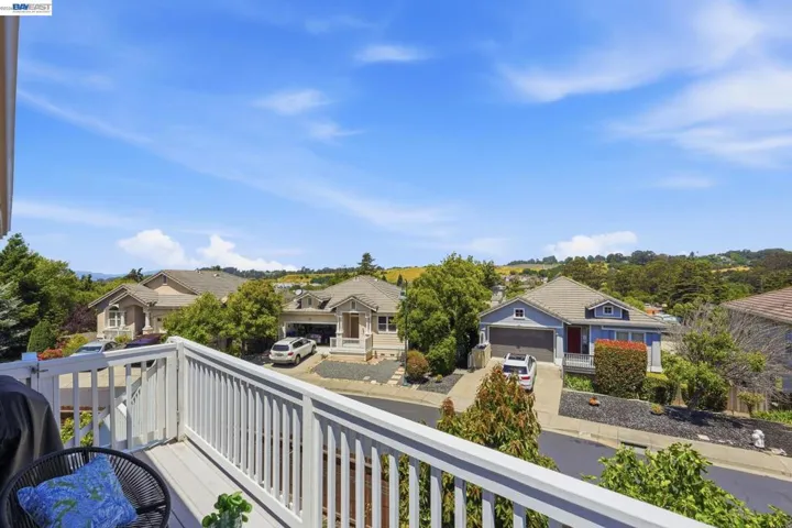 857 Bridgeway Cir, El Sobrante, California 94803