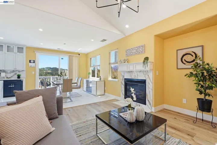 857 Bridgeway Cir, El Sobrante, California 94803