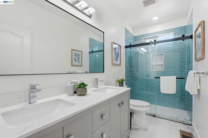857 Bridgeway Cir, El Sobrante, California 94803
