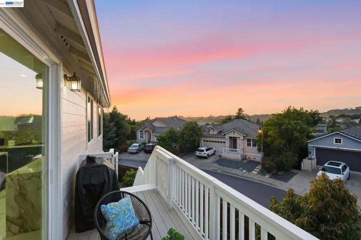 857 Bridgeway Cir, El Sobrante, California 94803