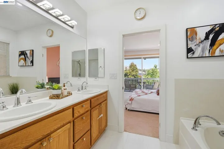 857 Bridgeway Cir, El Sobrante, California 94803