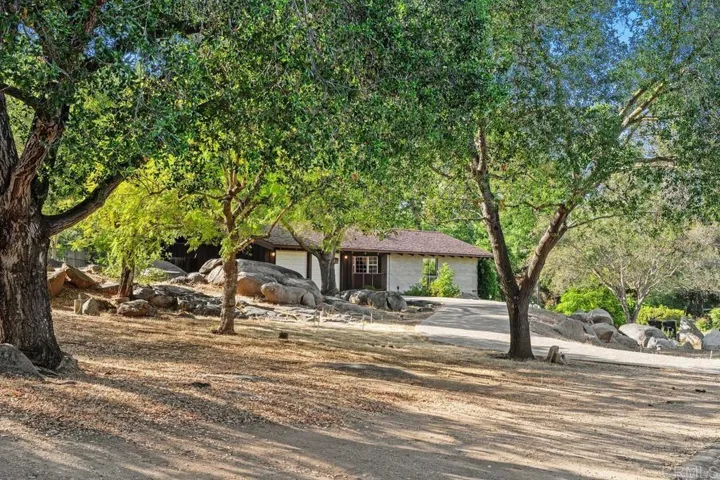 16522 Orchard Bend Road, Poway, California 92064