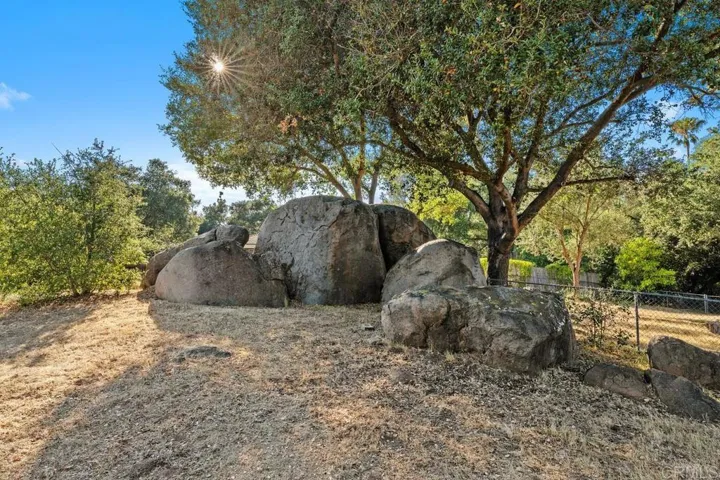 16522 Orchard Bend Road, Poway, California 92064