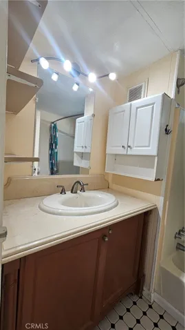 15141 Beach Boulevard 43, Midway City, California 92655