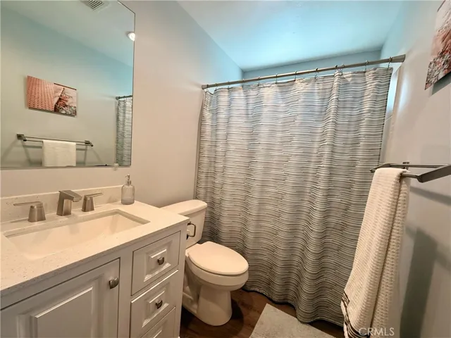 23026 Ash Glen Circle, Valencia, California 91354