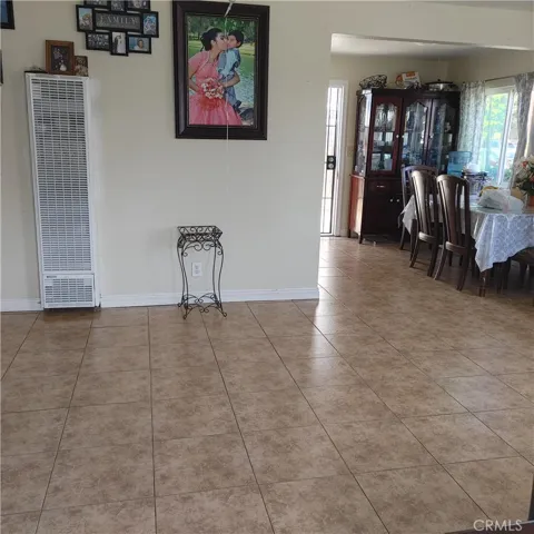 1449 S Park living room