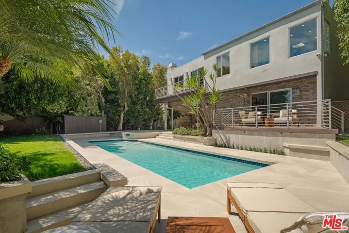 3084 Franklin Canyon Drive, Beverly Hills, California 90210