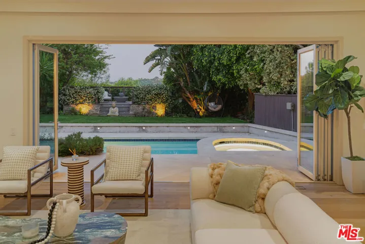 3084 Franklin Canyon Drive, Beverly Hills, California 90210