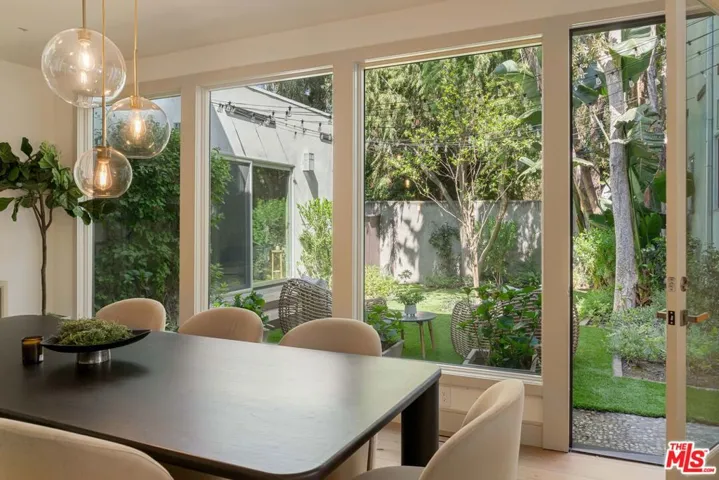 3084 Franklin Canyon Drive, Beverly Hills, California 90210